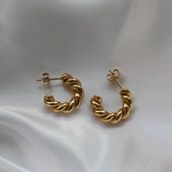 ⚡️Insta rope hoop earrings - Picture 2 of 4